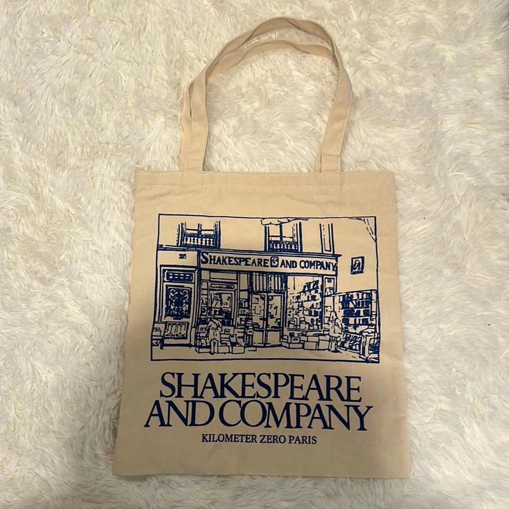 Shakespeare and Company tote